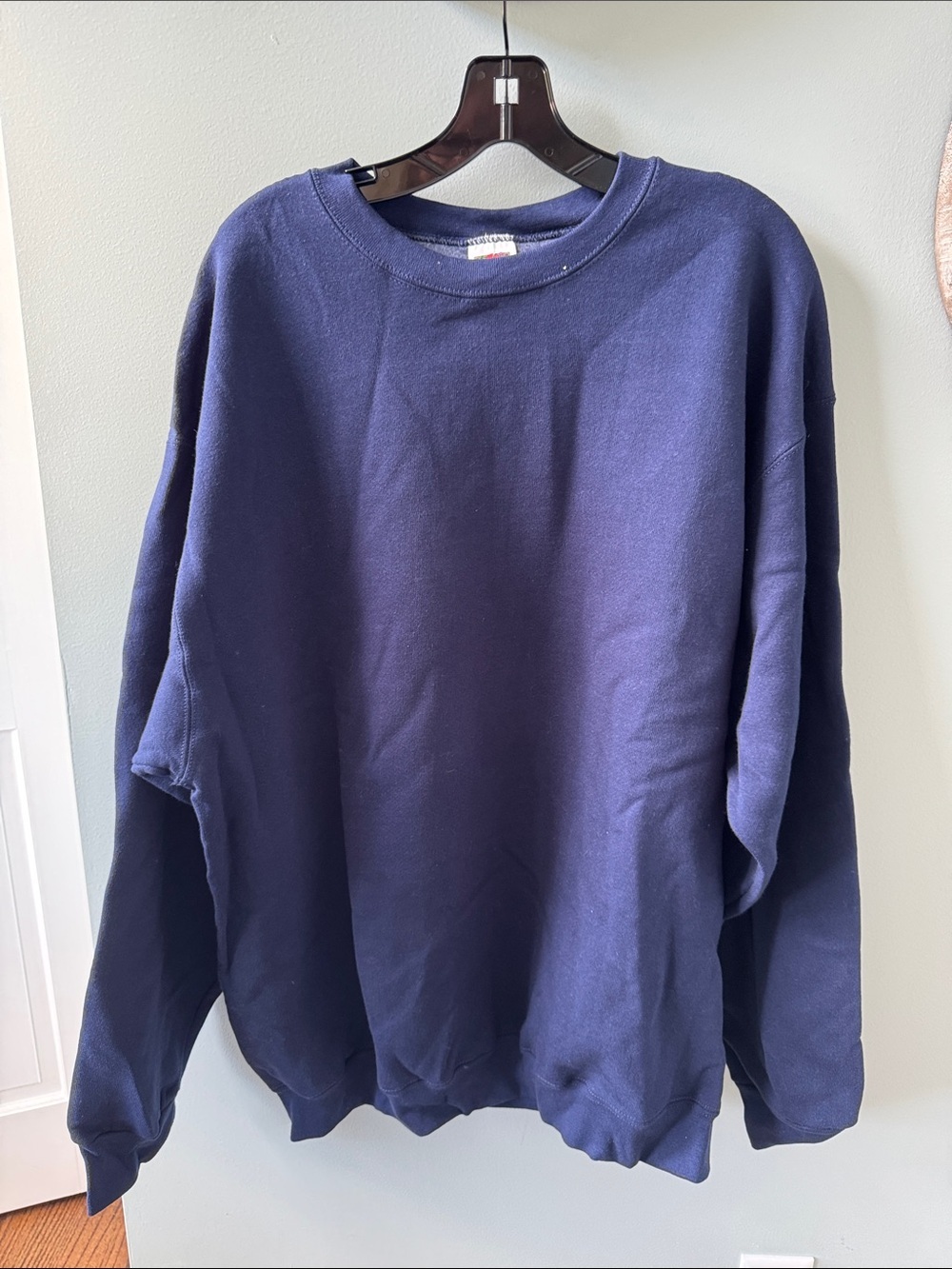 Vintage 90s Fruit of the Loom Men's Navy Crewneck Sweatshirt XL